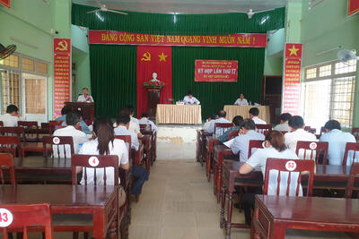 HỘI ĐỒNG NHÂN DÂN XÃ ĐỨC TÂN KHOÁ XIII, NHIỆM KỲ 2021-2026 KỲ HỌP LẦN THỨ 17 (KỲ HỌP CHUYÊN ĐỂ)
